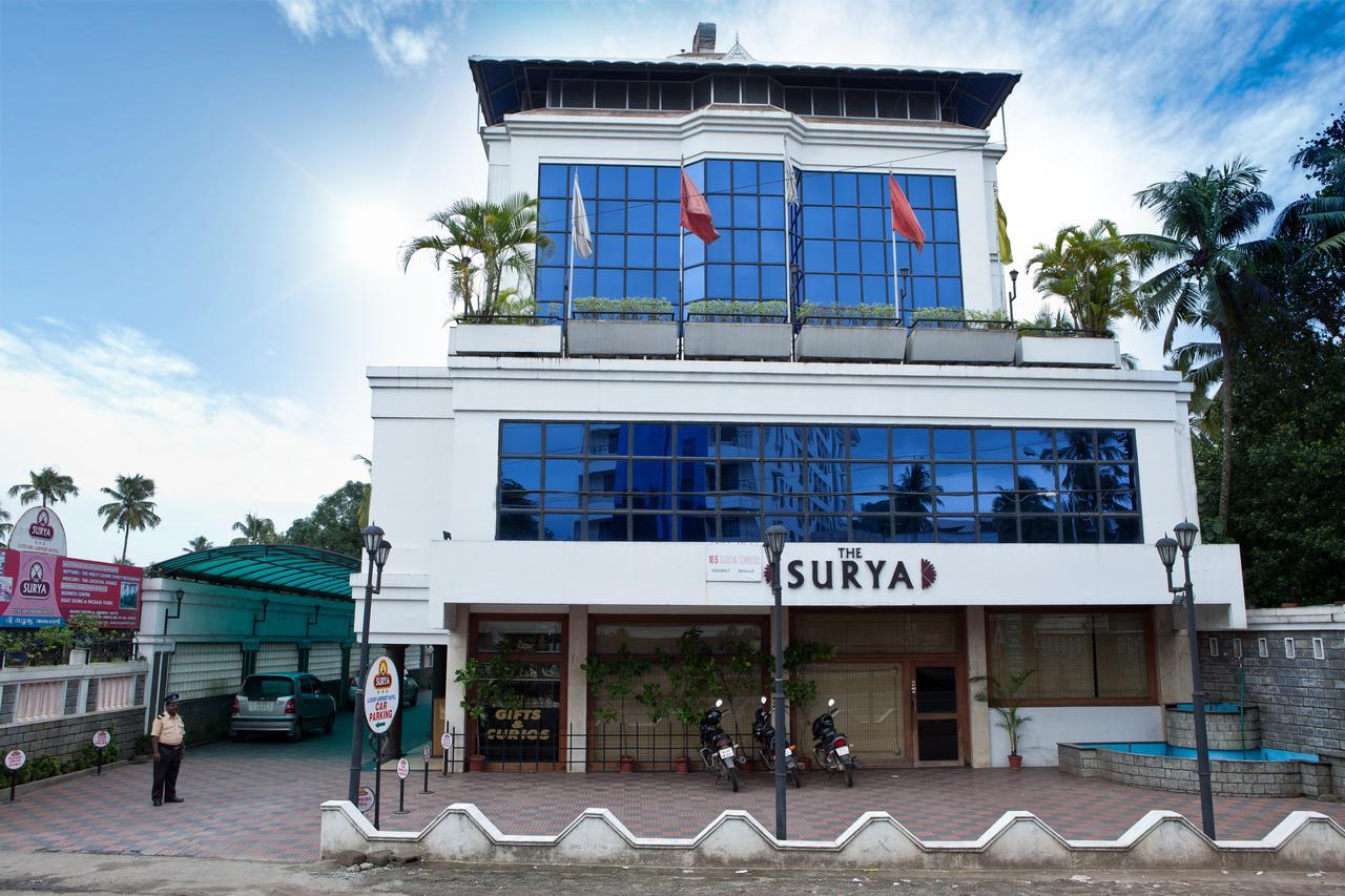 מלון אינגמאלי The Surya, Cochin מראה חיצוני תמונה